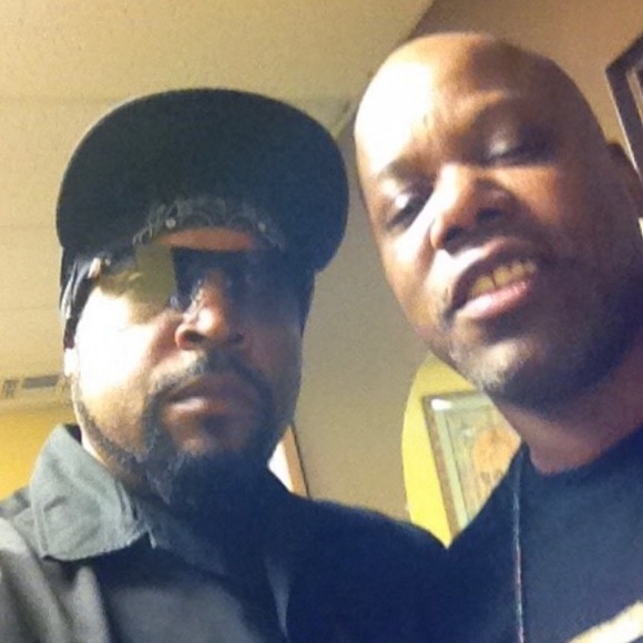 Meet your Posher, Tom - Picture 1 of 1